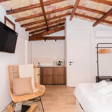 Pizarro By Seaward Suites فيياخويوسا الغرفة الصورة